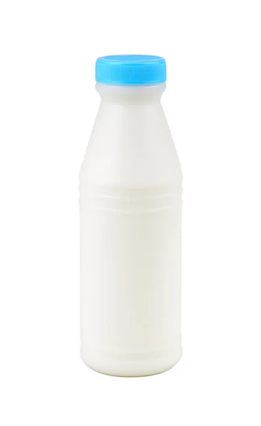 Fles van melk op geïsoleerde witte achtergrond — Stockfoto