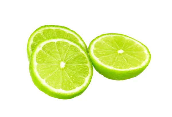 Vápno s polovinou izolované na bílém, plátky citronu — Stock fotografie