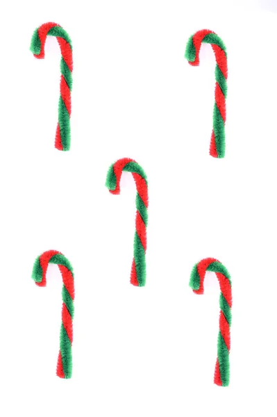 クリスマスのキャンディの杖は白い背景の上 — ストック写真