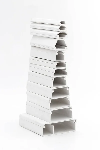 Вінілові профілі паркану ізольовані на білому — стокове фото