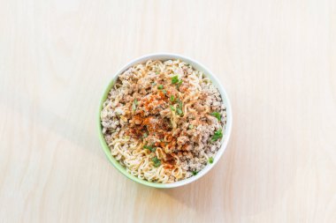 Sıcak su kase sonra üstten görünüm