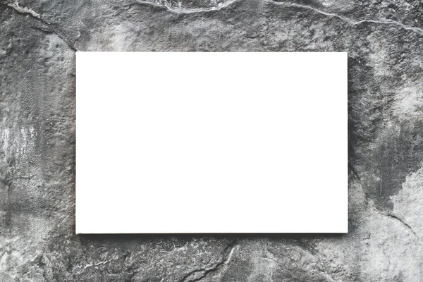 Beyaz tuval ya da boş yaprak kağıt dokulu beton duvara yakın çekim