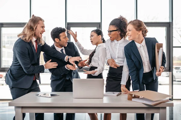 Multicultural business team quarreling — Stock Photo, Image