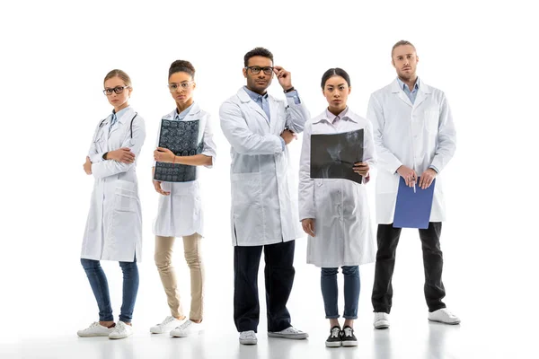 Gruppo di medici professionisti — Foto stock