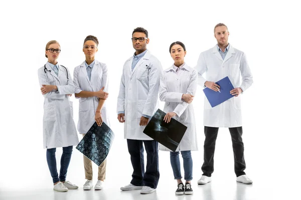 Gruppo di medici professionisti — Foto stock