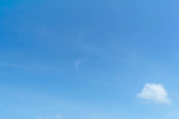 Cielo Fondo Brillante Disfrutar Ojo Con Cielo Refrescante Phuket Tailandia Imagen De Stock