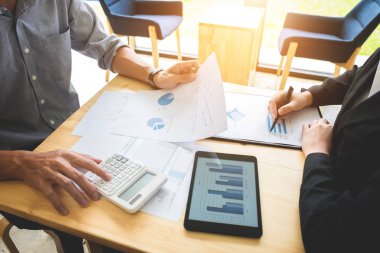 Ekip çalışması süreci, iki iş meslektaşım t tartışmaya Toplantı