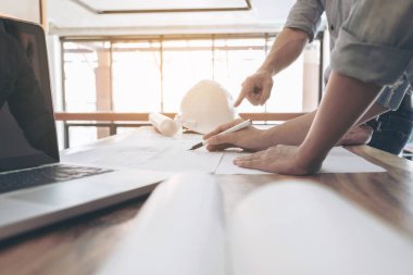 Görüntü mühendisi veya mimari proje, iki disk mühendislik