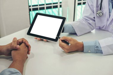 Danışmanlık hasta doktor ve tedavi yöntemleri tavsiye ve ho