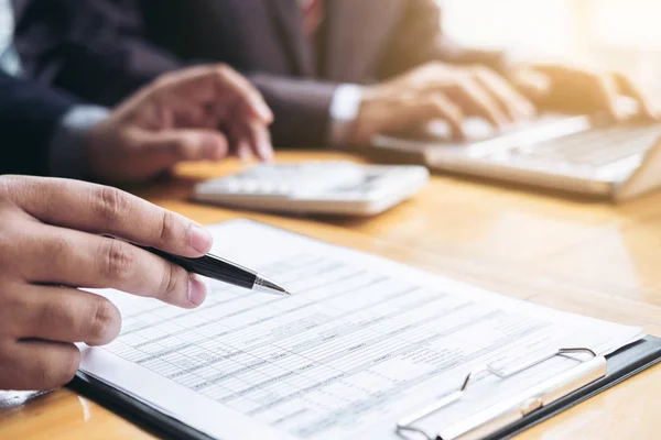 Co werken conferentie, zakelijke teambijeenkomst aanwezig, investeerder c — Stockfoto