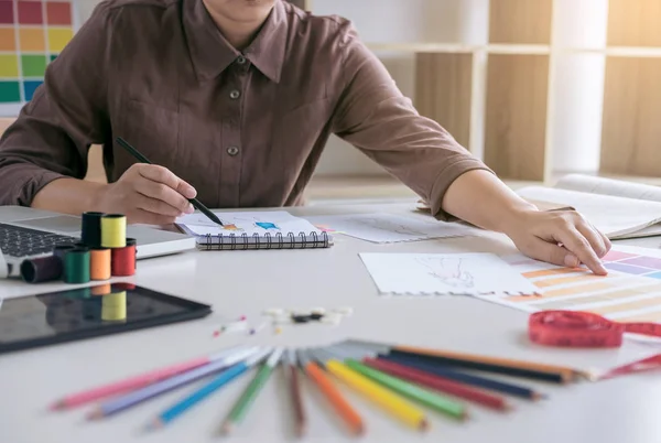 Stylish fashion designer working as fashion designers measure as — Stock Photo, Image