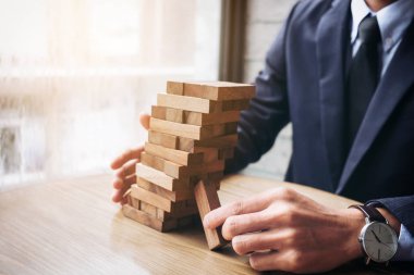 Alternatif risk kavramı, plan ve strateji iş, genç ben