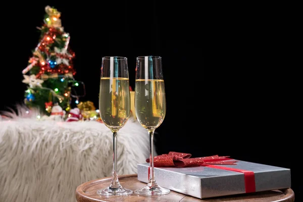 Happy Relaxing at party, Two champagne glasses and sparkle, Chri — Stock Photo, Image