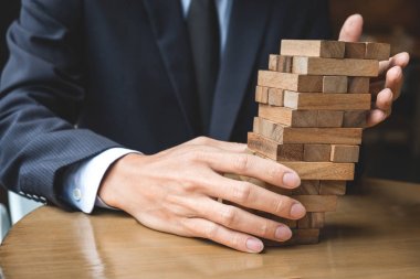 Alternatif risk kavramı, plan ve strateji iş, genç ben