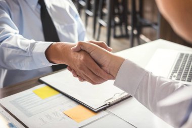 İş ortaklığı toplantı kavramı. Görüntü businessmans handsha