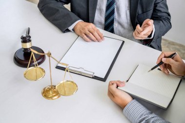 Danışma ve Erkek avukatlar ve profesyonel otobüs konferansı