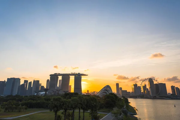 Σιγκαπούρη Τοπίο Του Επιχειρηματικού Κτιρίου Γύρω Από Τον Κόλπο Της — Φωτογραφία Αρχείου