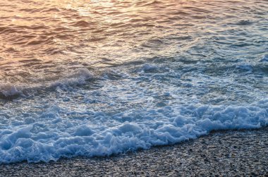 Deniz yüzeyi güneş ışığı yansıması