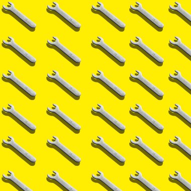 Somun anahtarı Dikişsiz sarı desen 