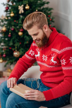 adam/açma Noel hediyesi