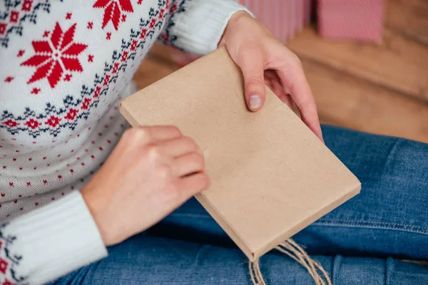 Unpacking gift — Free Stock Photo