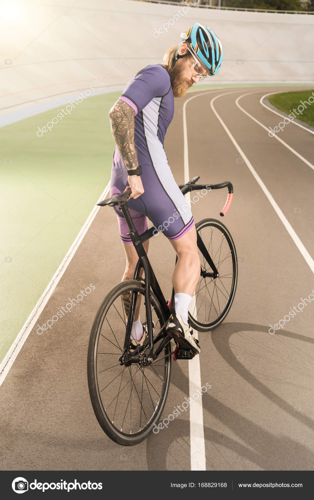 cycle racing track