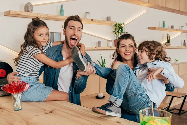 Familia — Stock Photo