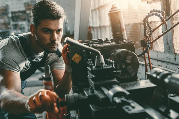 Repairman — Stock Photo