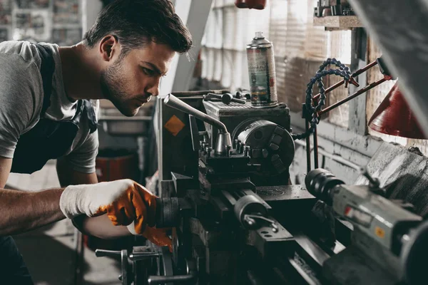 Mechanic — Stock Photo