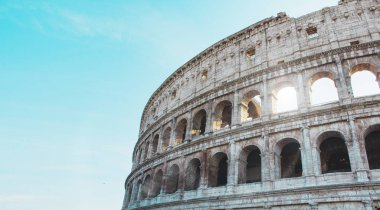 Kolezyum, Roma, İtalyan anfi tiyatro