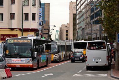 Brüksel Belçika 10 / 03 / 2010 Otobüs trafiği Brüksel şehir merkezinde yoğunlaştı