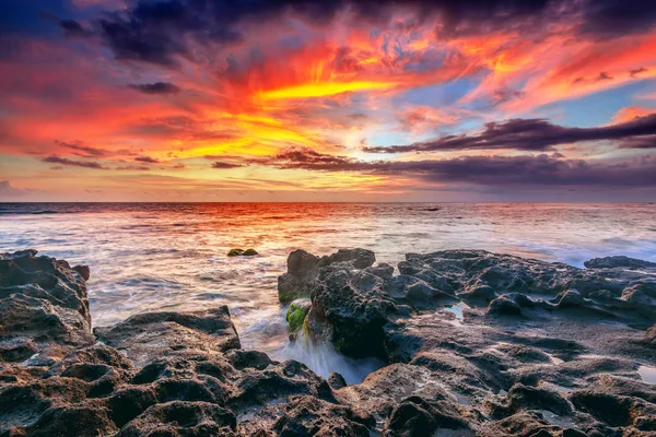 ビーチで空を取り戻す バリ島 — ストック写真