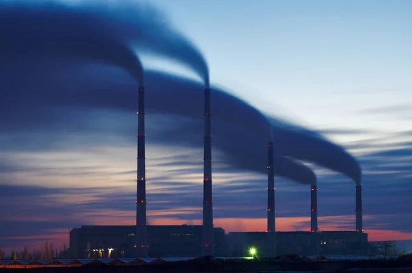 Sylwetka elektrycznych elektrowni turbiny gazowej — Zdjęcie stockowe