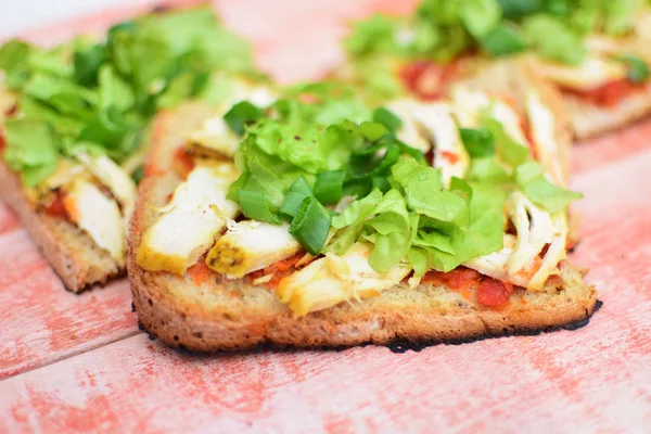 ızgara sandviç yemek