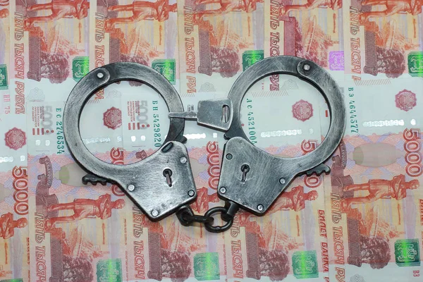 Suç ve para. Handwrights yalan üzerine ruble