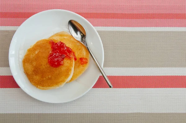 Delicious Breakfast Strawberry Jam Pancakes — Stock Photo, Image