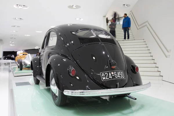 Εξωτερικό και των εκθεμάτων του Μουσείο Porsche. — Φωτογραφία Αρχείου
