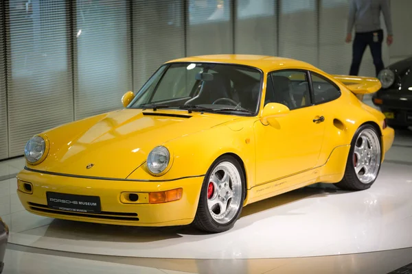 Külső és a Porsche Múzeum kiállításai. — Stock Fotó