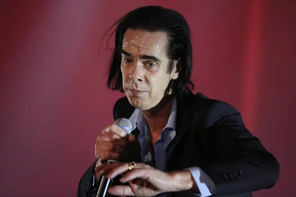 Nick Cave ve kötü tohum grubu.