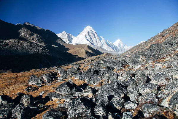 Stora Berg Himalaya Nepal — Stockfoto