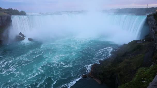 Niagara falls in Canada — Stock Video