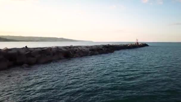 Port jetée prise de vue aérienne  