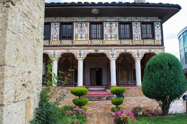 Kalkandelen, Makedonya Cumhuriyeti olarak boyalı Camii