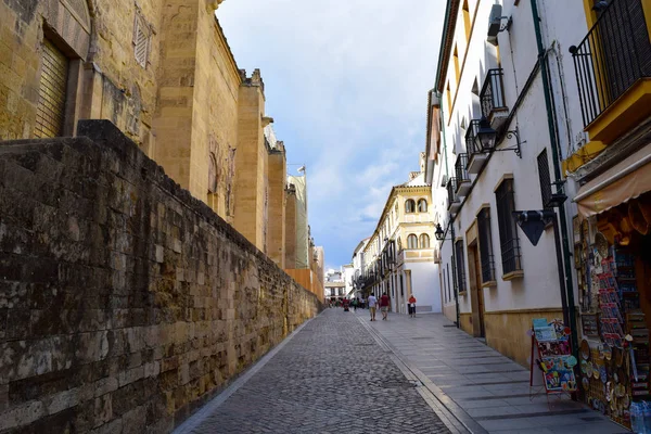 Cordoba Espanha Circa Setembro 2015 Pessoas Não Identificadas Caminham Pelas — Fotografia de Stock