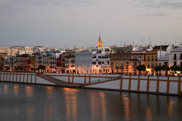 Edifícios Bairro Triana Sevilha Junto Canal Alfonso Xiii Andaluzia Espanha — Fotografia de Stock