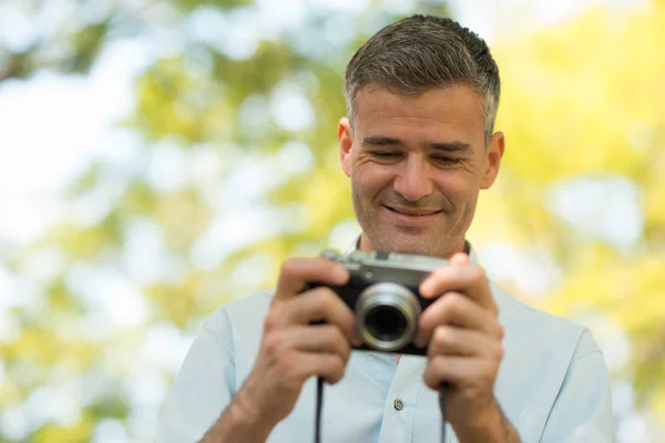 Fotograf, sledování obrazu — Stock fotografie