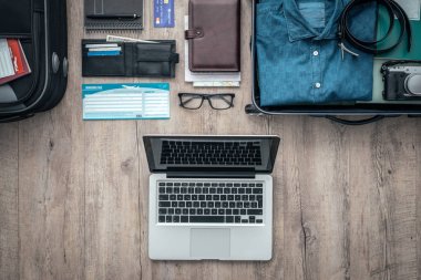 Ambalaj ve yolculuk için hazır Başlarken Gezgin