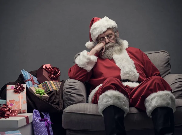 Santa Claus tar en tupplur — Stockfoto