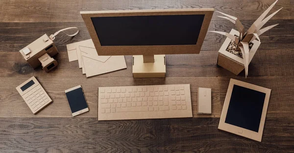 Creatieve Eco Vriendelijke Kantoorartikelen Desk Computer Tablet Smartphone Handgemaakt Top — Stockfoto