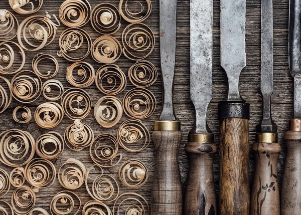 Set Used Professional Carving Tools Workbench Wood Shavings Close Carpentry — Stock Photo, Image